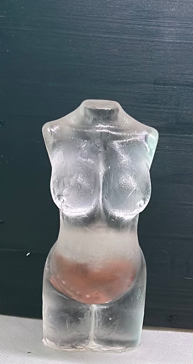 Pregnant figures